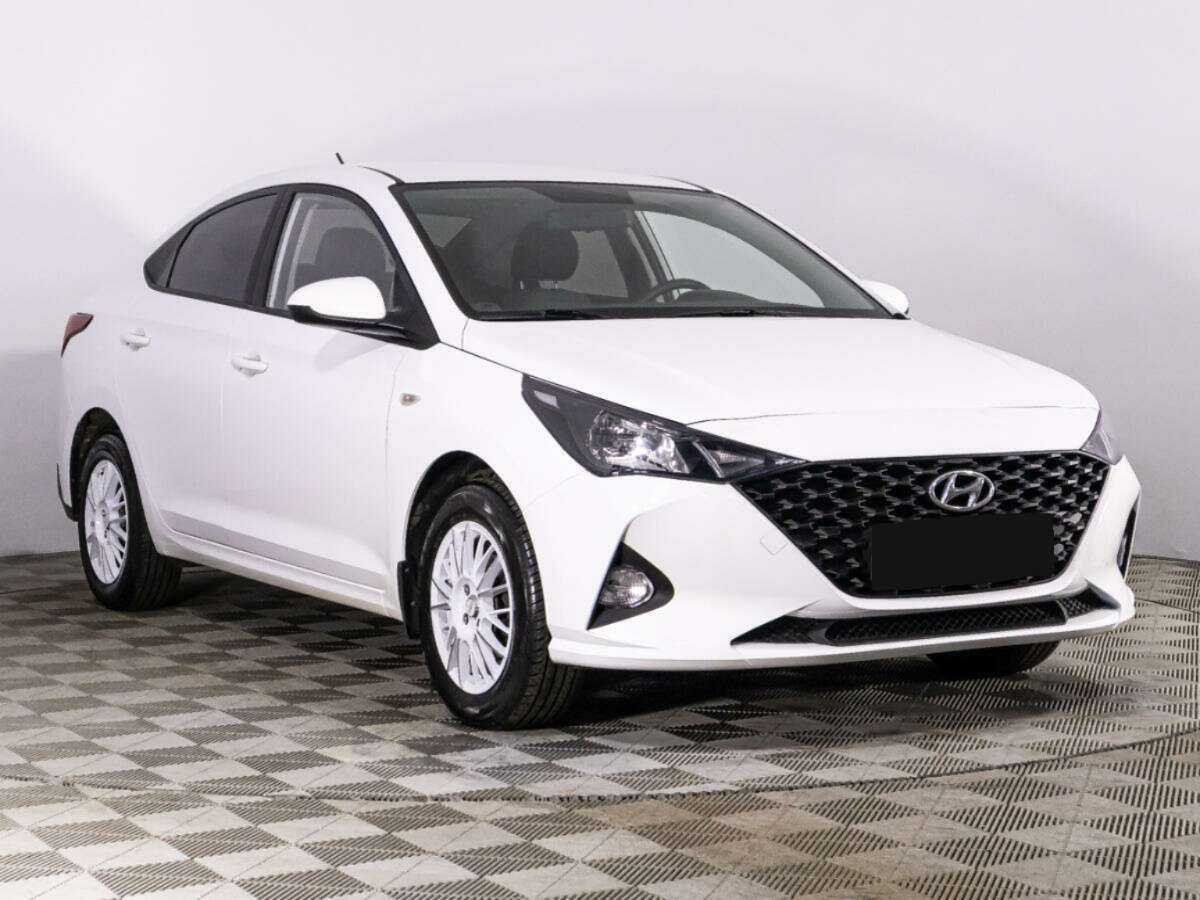 Hyundai Solaris с пробегом — 2021 год. Фото: #2