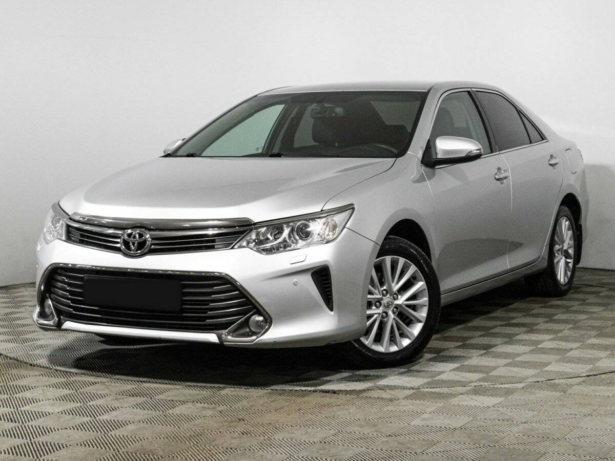 Toyota Camry с пробегом — 2015 год. Посмотреть фото