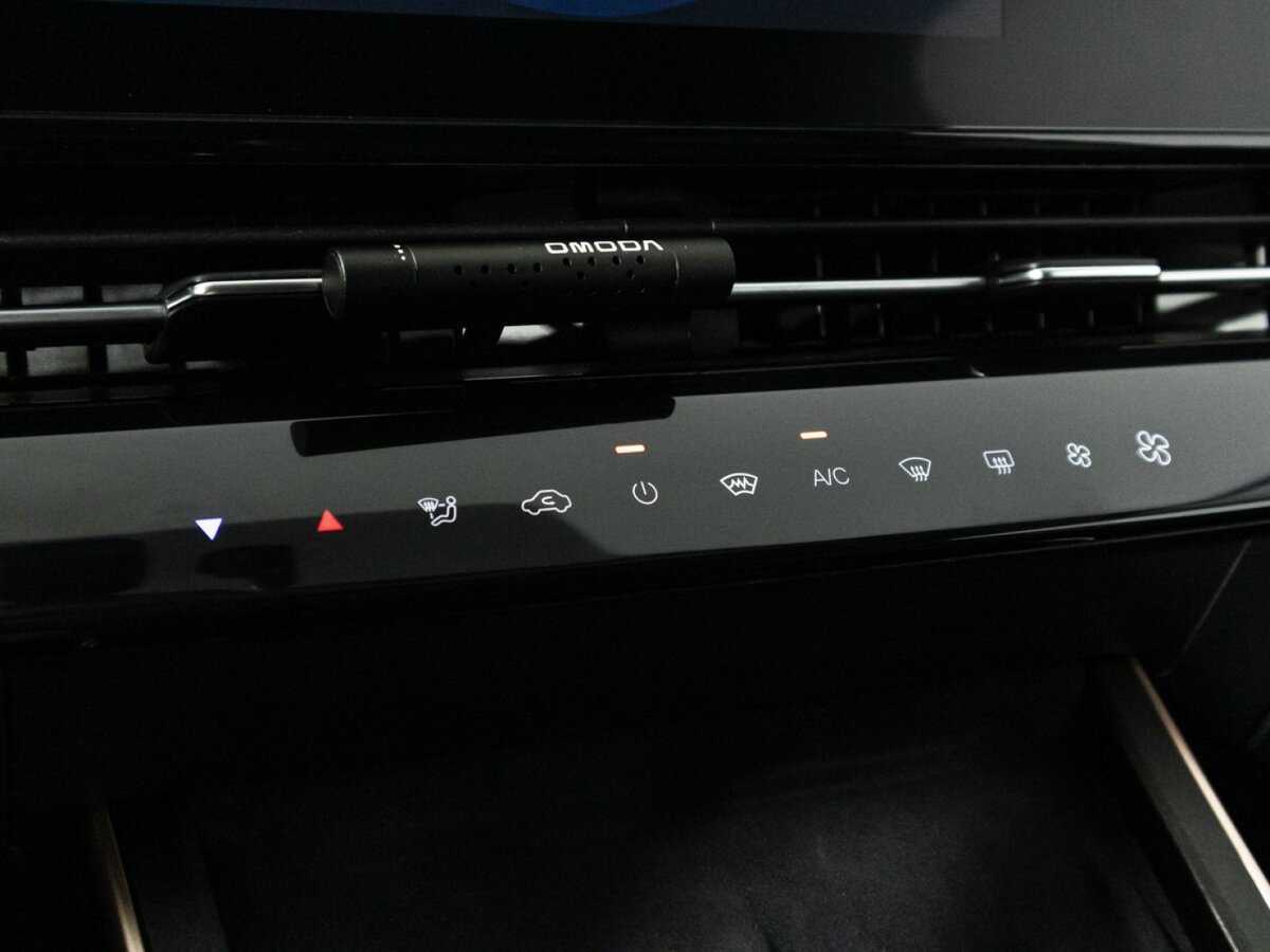 OMODA C5 с пробегом — 2024 год. Фото: #17