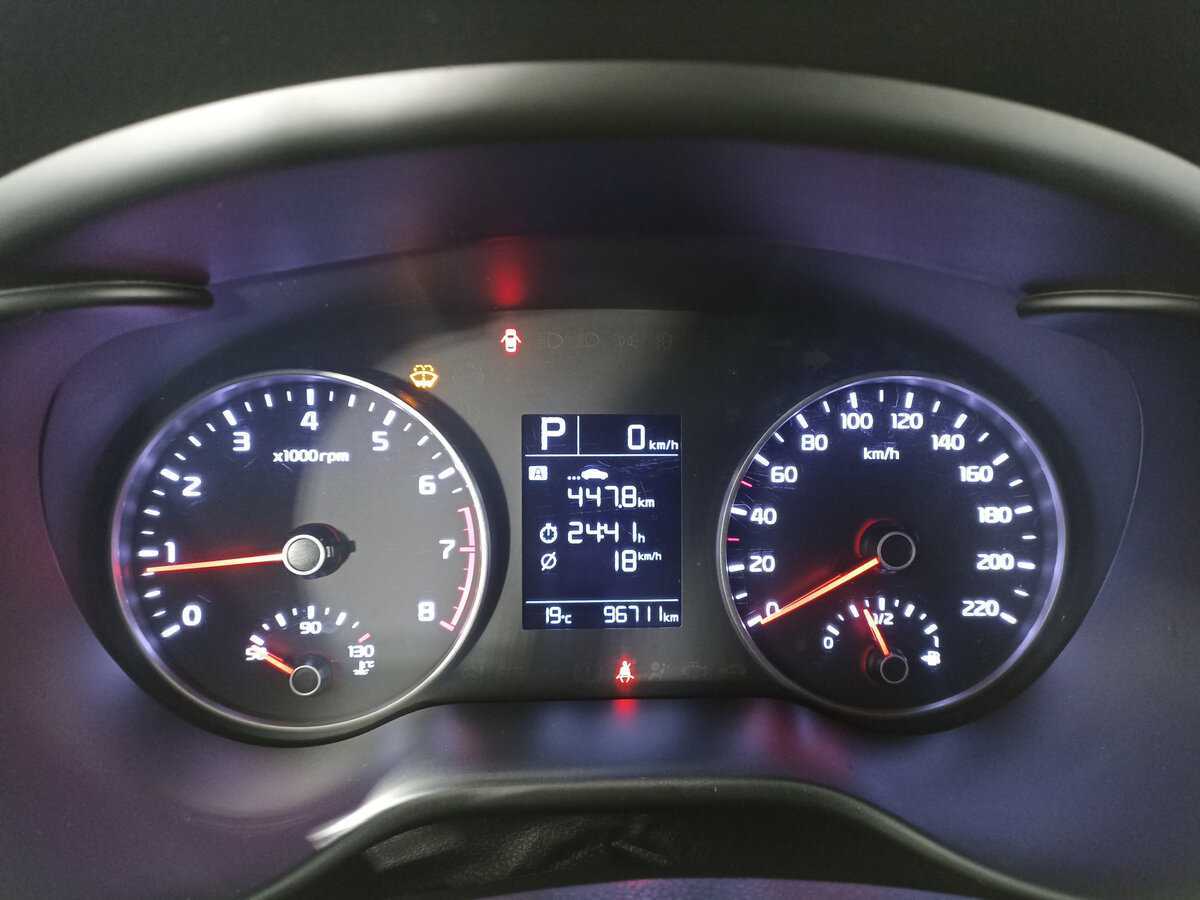 Kia Rio с пробегом — 2017 год. Фото: #12