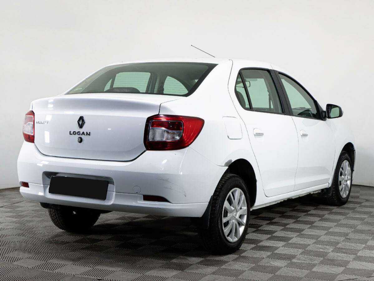 Renault Logan с пробегом — 2017 год. Фото: #4