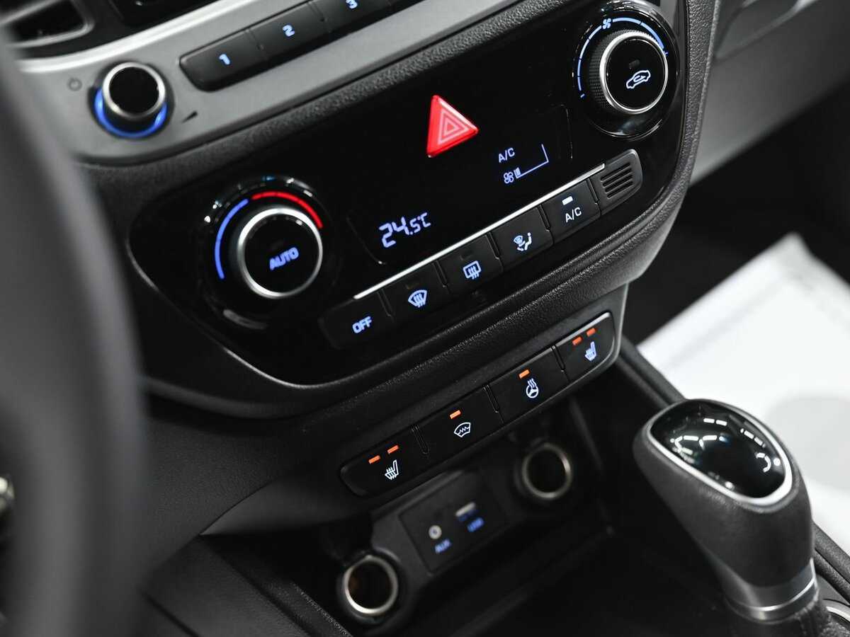 Hyundai Solaris с пробегом — 2018 год. Фото: #10