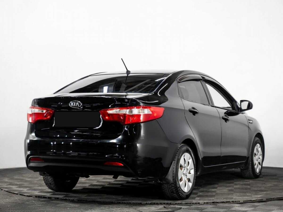 Kia Rio с пробегом — 2013 год. Фото: #3