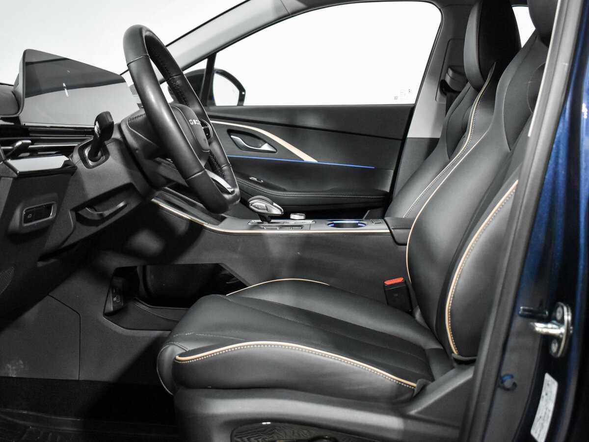 OMODA C5 с пробегом — 2023 год. Фото: #10