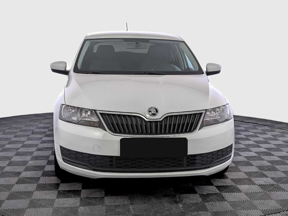 Skoda Rapid с пробегом — 2018 год. Фото: #1