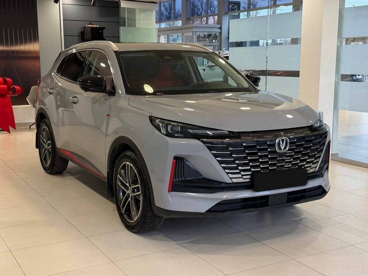 Changan UNI-S (CS55 Plus) с пробегом — 2024 год. Фото: #2