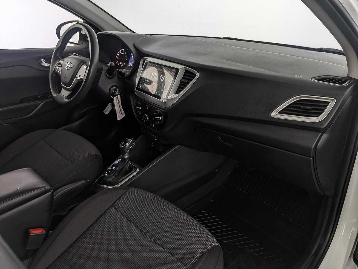 Hyundai Solaris с пробегом — 2020 год. Фото: #8