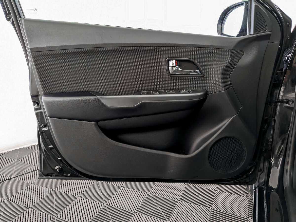 Kia Rio с пробегом — 2014 год. Фото: #14