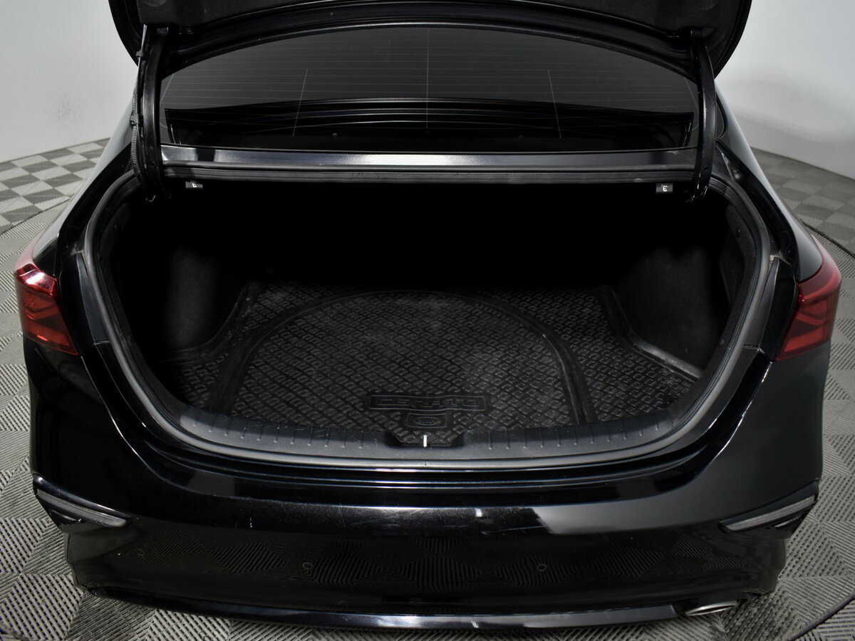 Kia Cerato с пробегом — 2019 год. Фото: #20