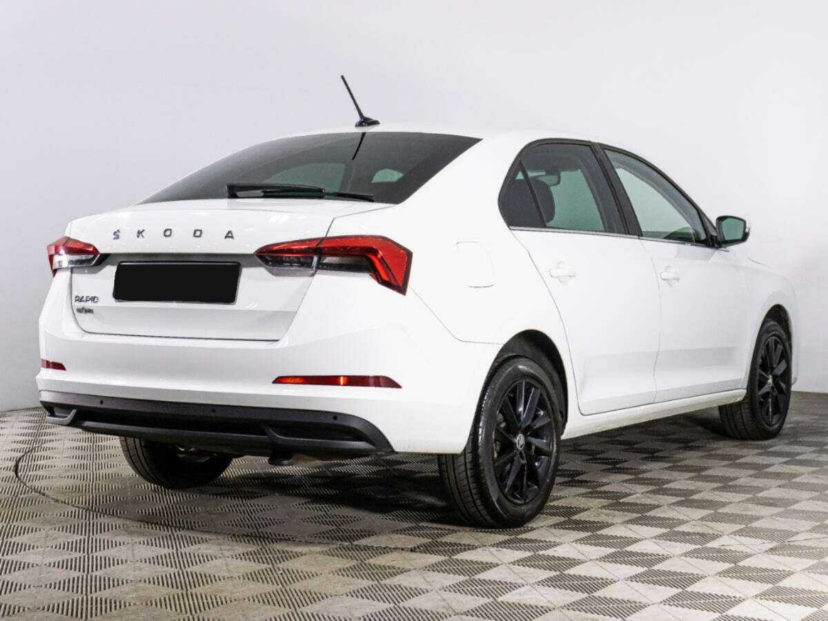 Skoda Rapid с пробегом — 2020 год. Фото: #4