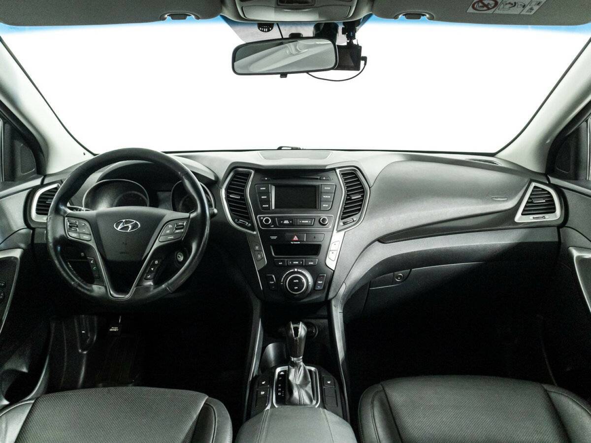 Hyundai Santa Fe с пробегом — 2017 год. Фото: #12