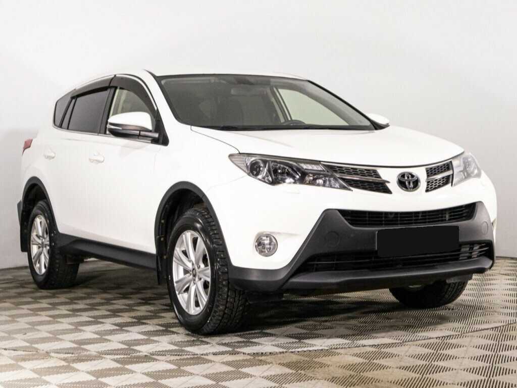 Toyota RAV4 с пробегом — 2013 год. Фото: #2