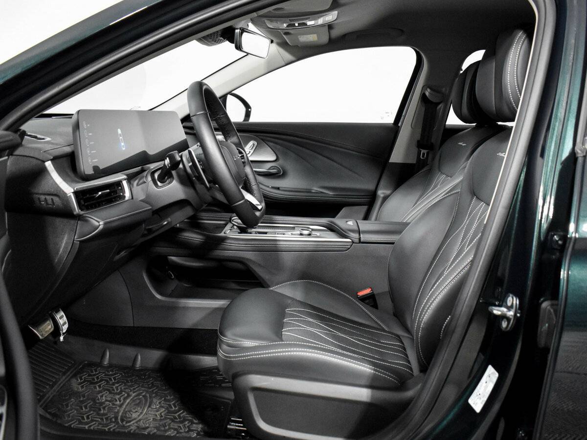 Chery Arrizo 8 с пробегом — 2023 год. Фото: #10