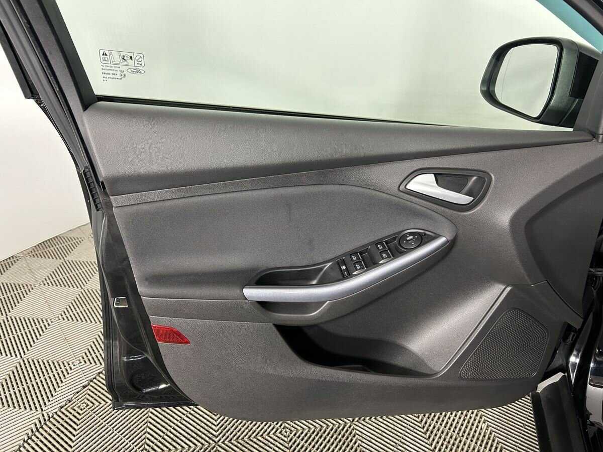 Ford Focus с пробегом — 2014 год. Фото: #7