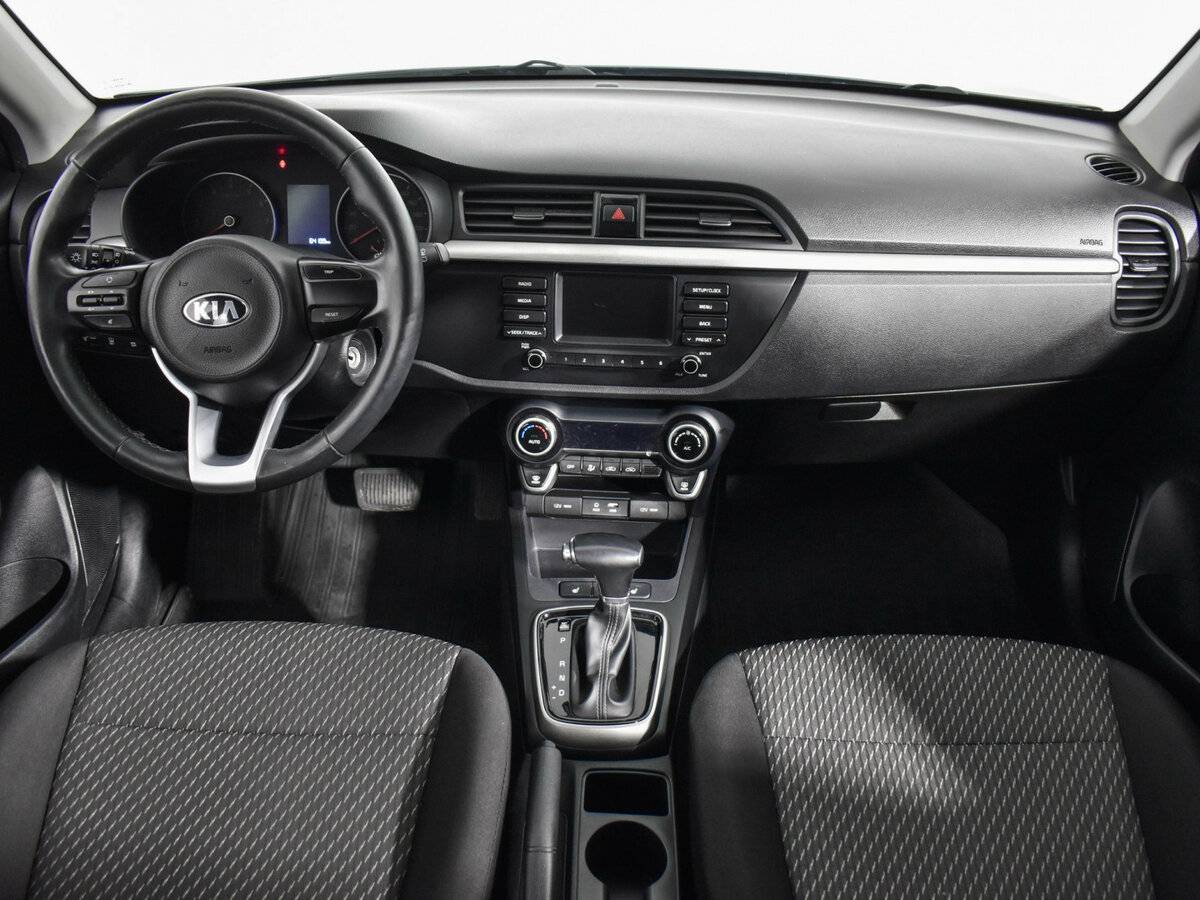 Kia Rio с пробегом — 2018 год. Фото: #12