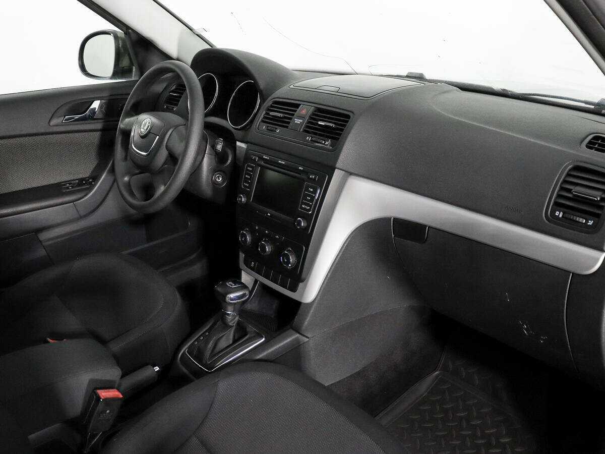 Skoda Yeti с пробегом — 2012 год. Фото: #9