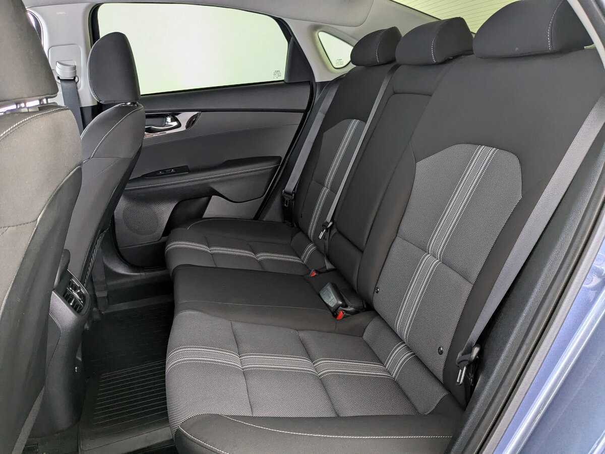 Kia Cerato с пробегом — 2021 год. Фото: #13