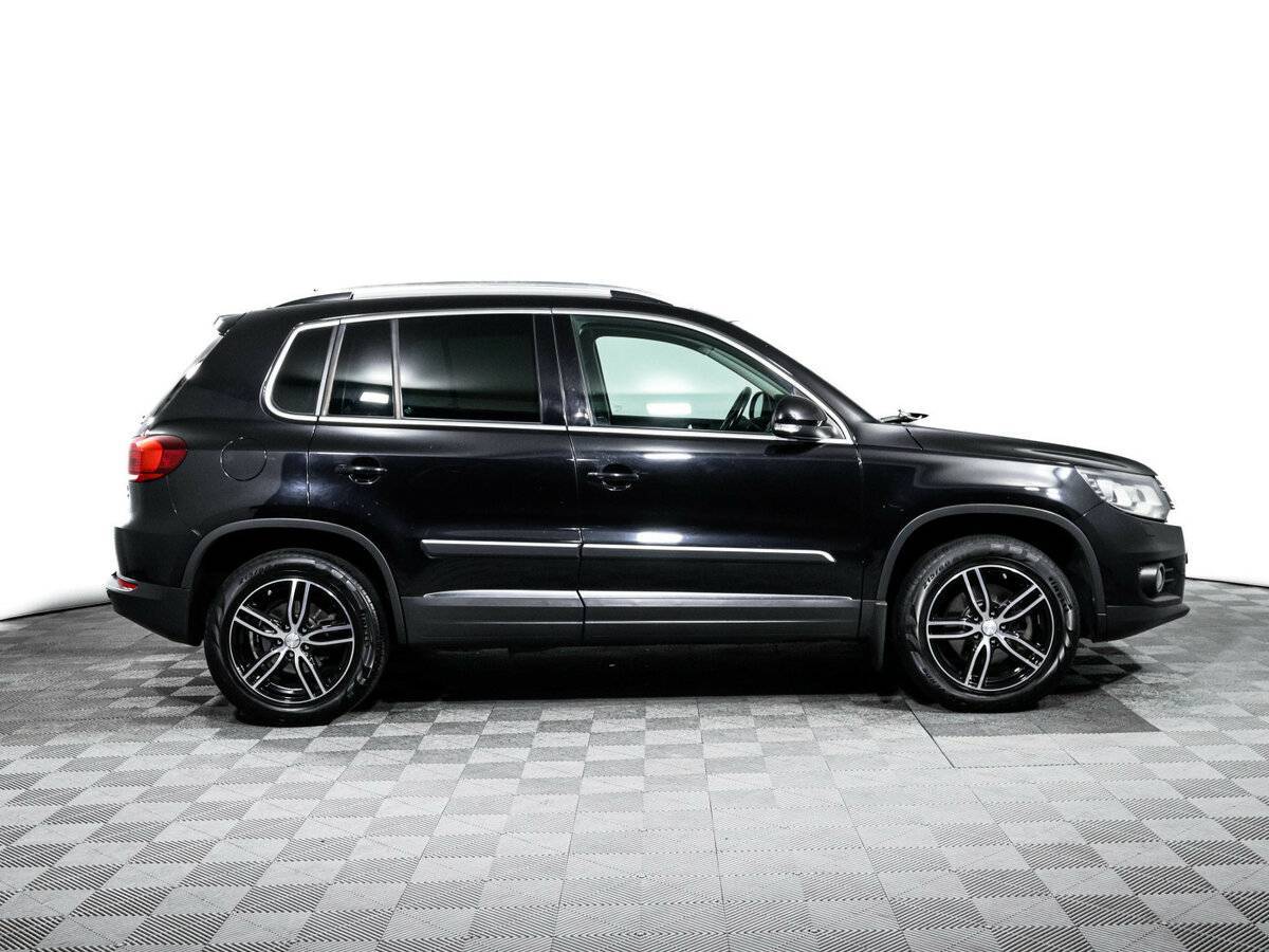 Volkswagen Tiguan с пробегом — 2015 год. Фото: #3