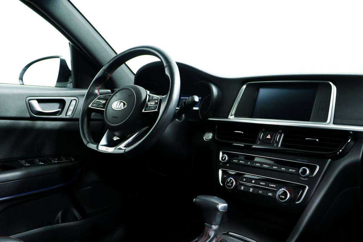 Kia Optima с пробегом — 2018 год. Фото: #8