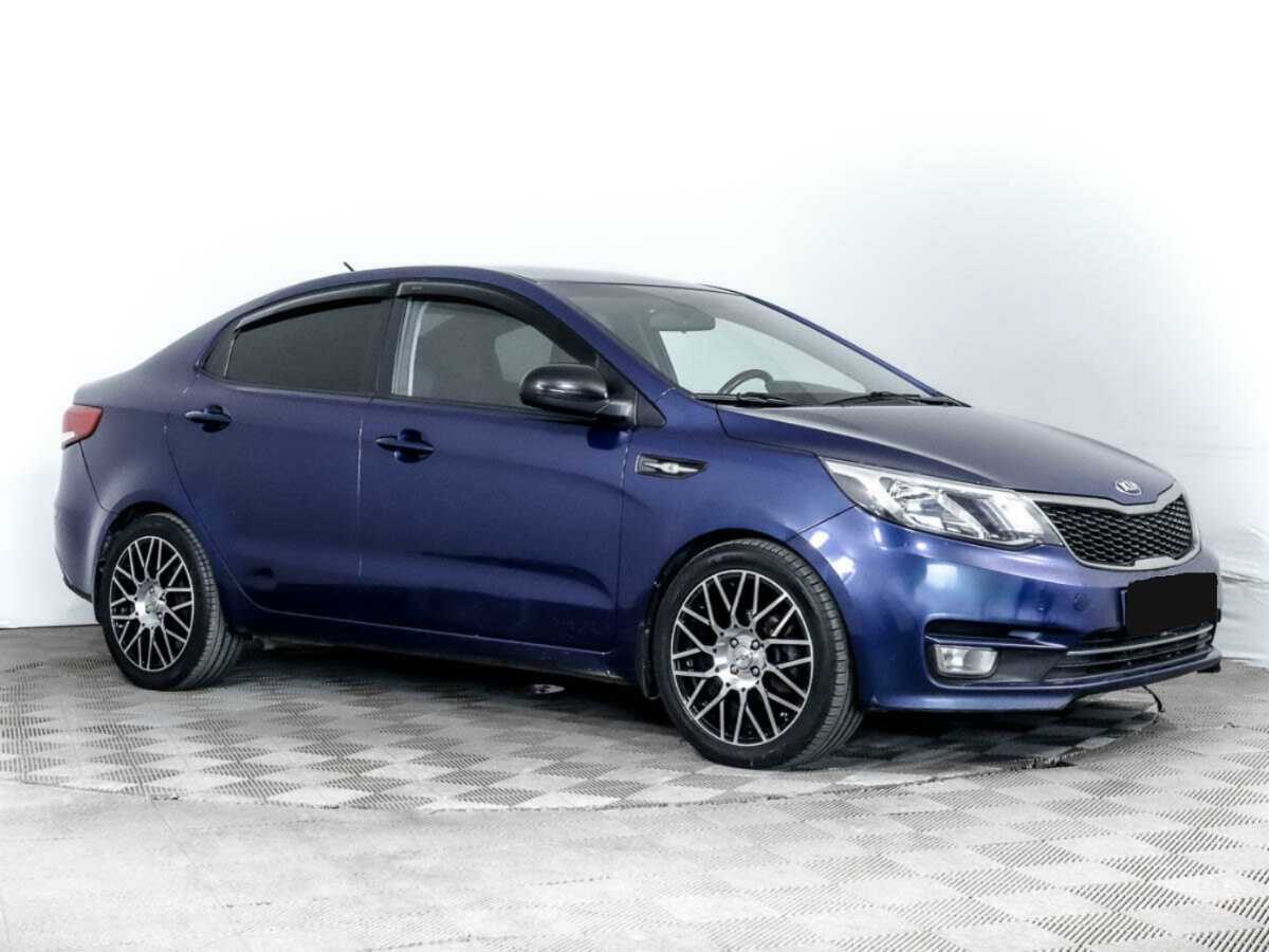 Kia Rio с пробегом — 2015 год. Фото: #2