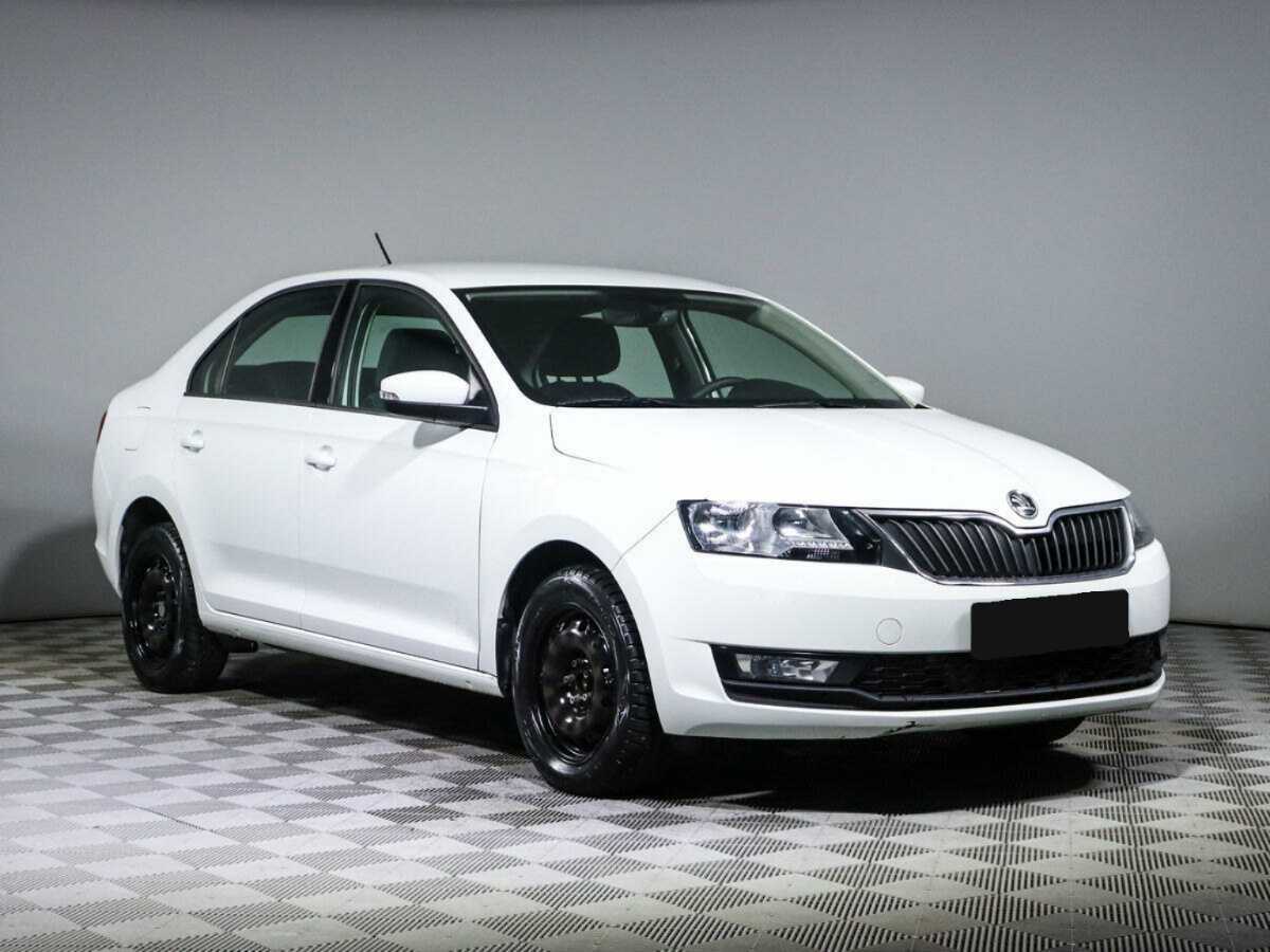 Skoda Rapid с пробегом — 2019 год. Фото: #2