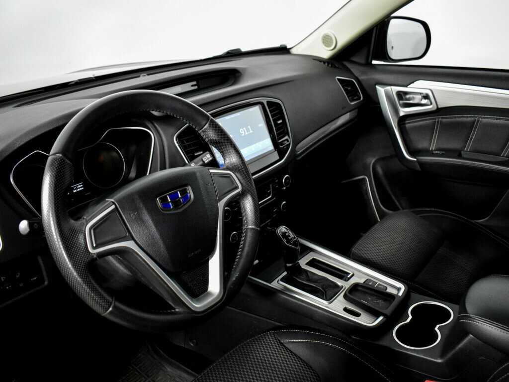 Geely Emgrand X7 с пробегом — 2019 год. Фото: #8