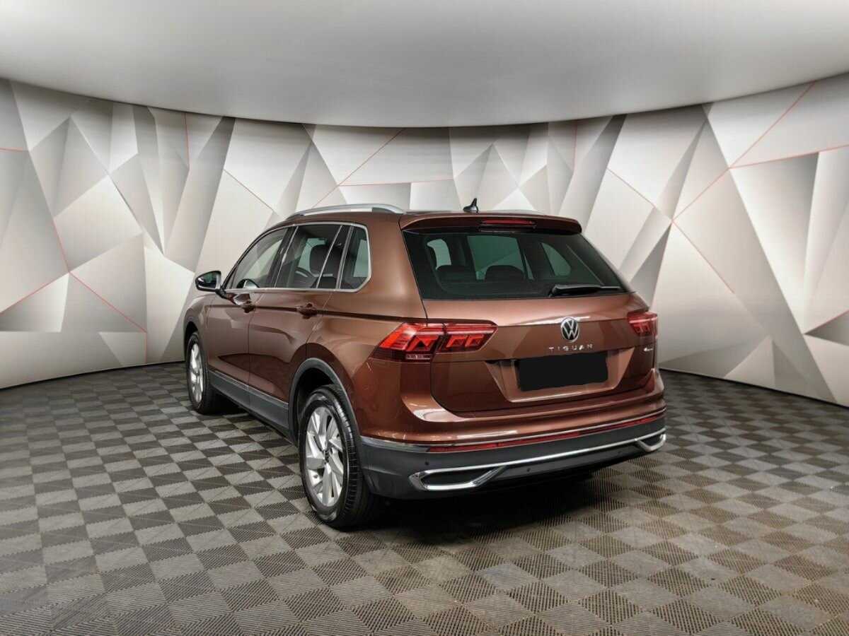 Volkswagen Tiguan с пробегом — 2021 год. Фото: #3