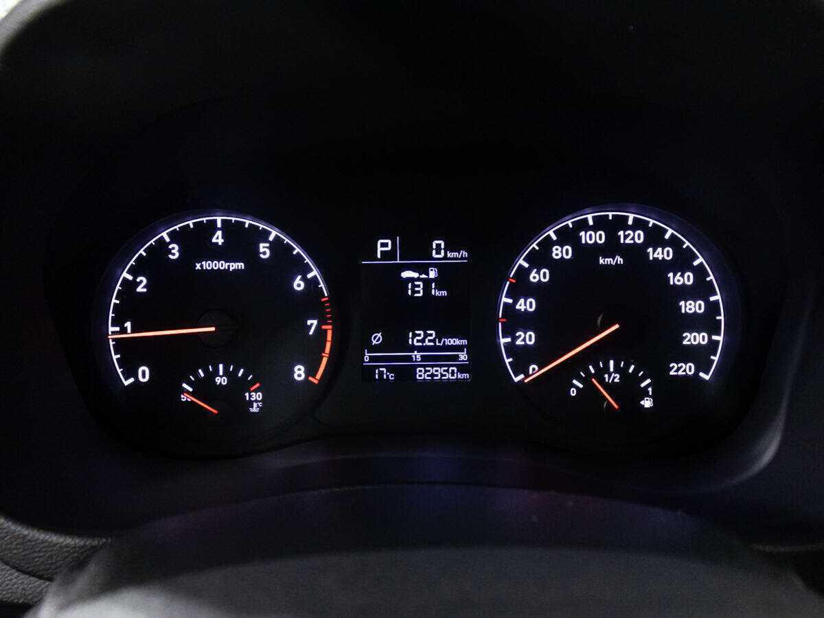 Hyundai Solaris с пробегом — 2017 год. Фото: #11