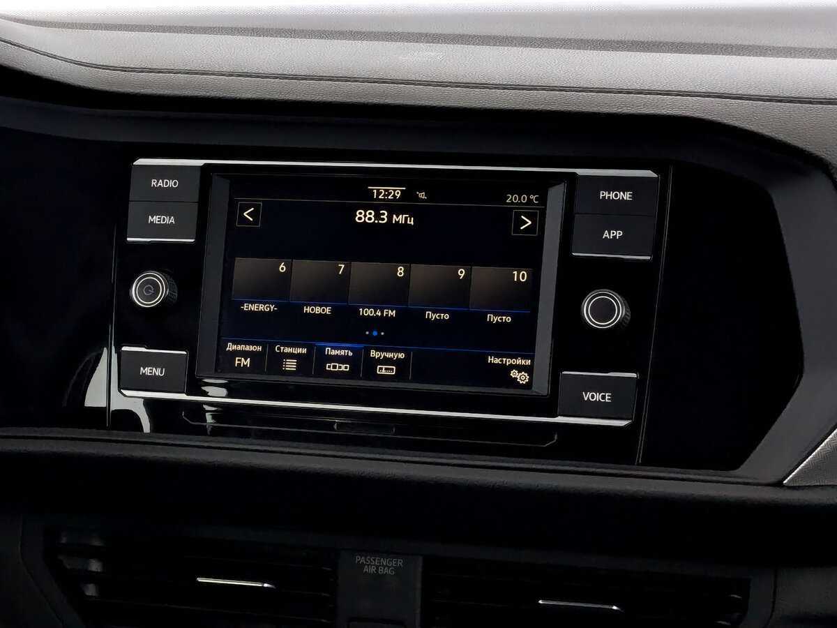 Volkswagen Jetta с пробегом — 2020 год. Фото: #14