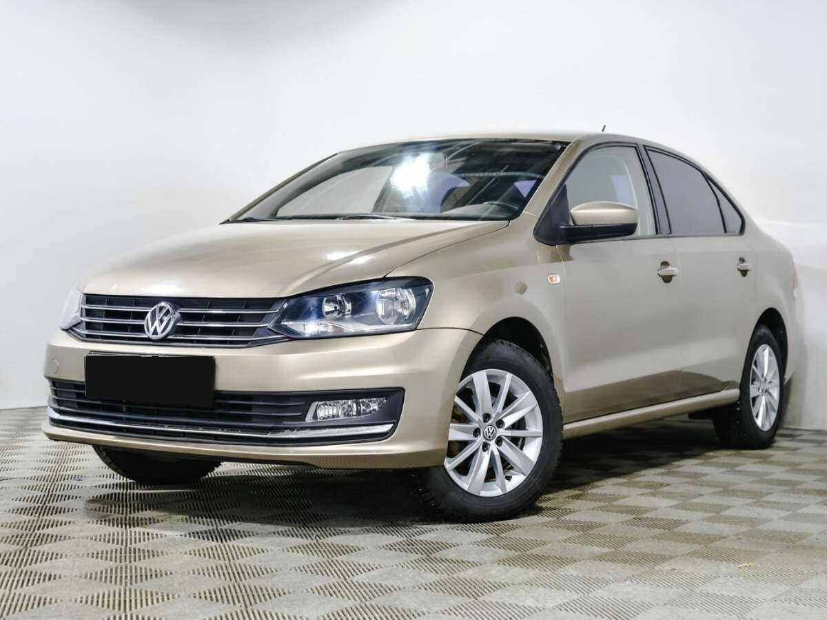 Volkswagen Polo с пробегом — 2015 год. Посмотреть фото