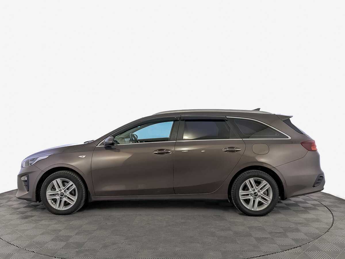Kia Ceed с пробегом — 2021 год. Фото: #7
