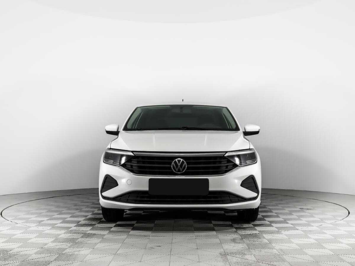 Volkswagen Polo с пробегом — 2021 год. Фото: #1