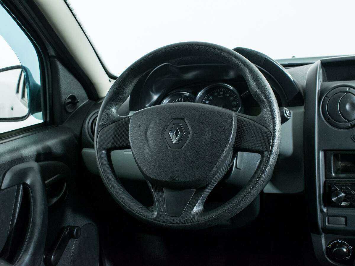 Renault Duster с пробегом — 2017 год. Фото: #13