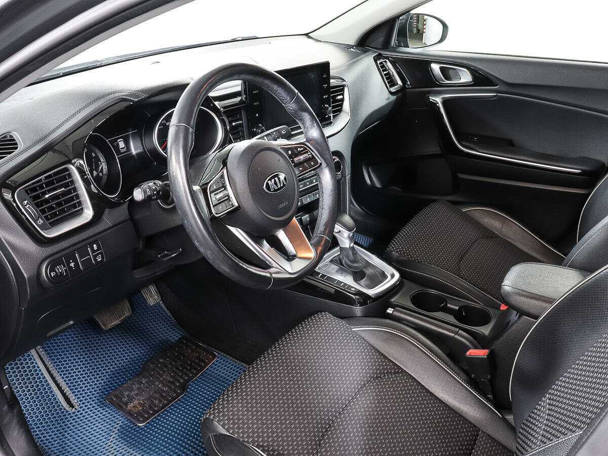 Kia XCeed с пробегом — 2020 год. Фото: #12