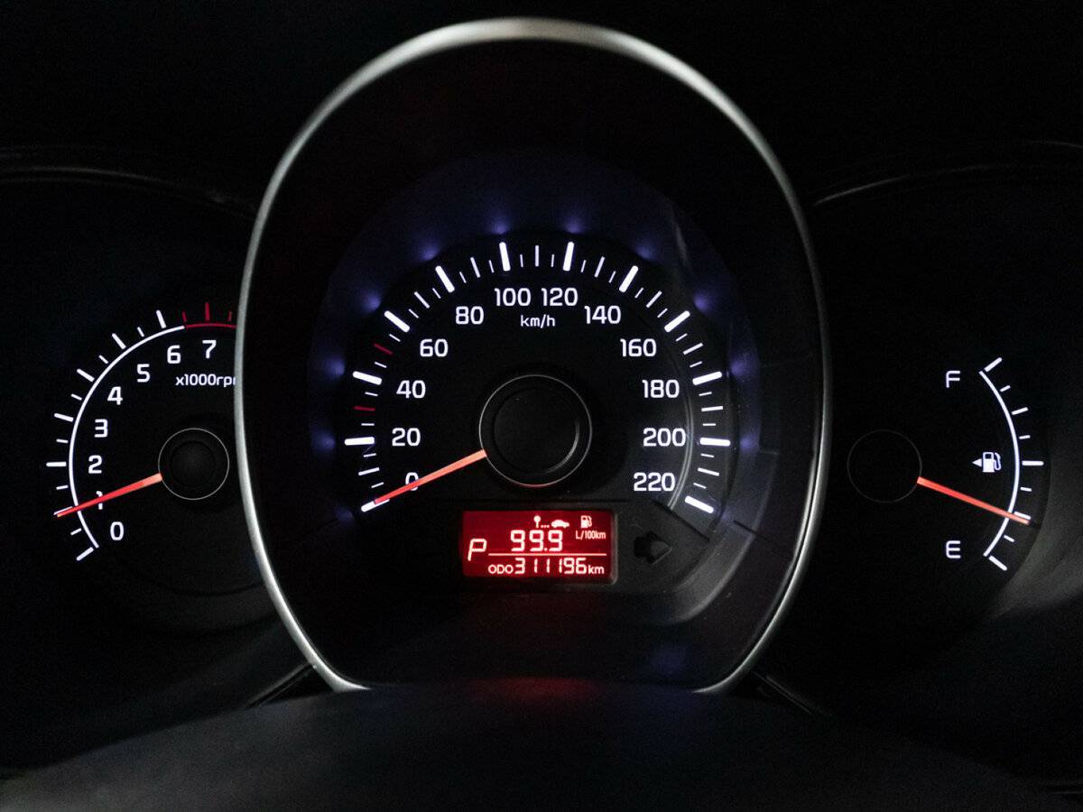 Kia Rio с пробегом — 2014 год. Фото: #11