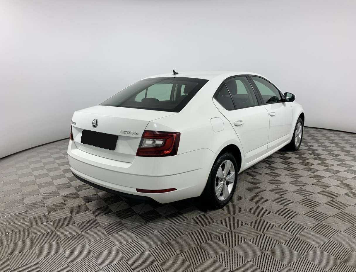 Skoda Octavia с пробегом — 2018 год. Фото: #4