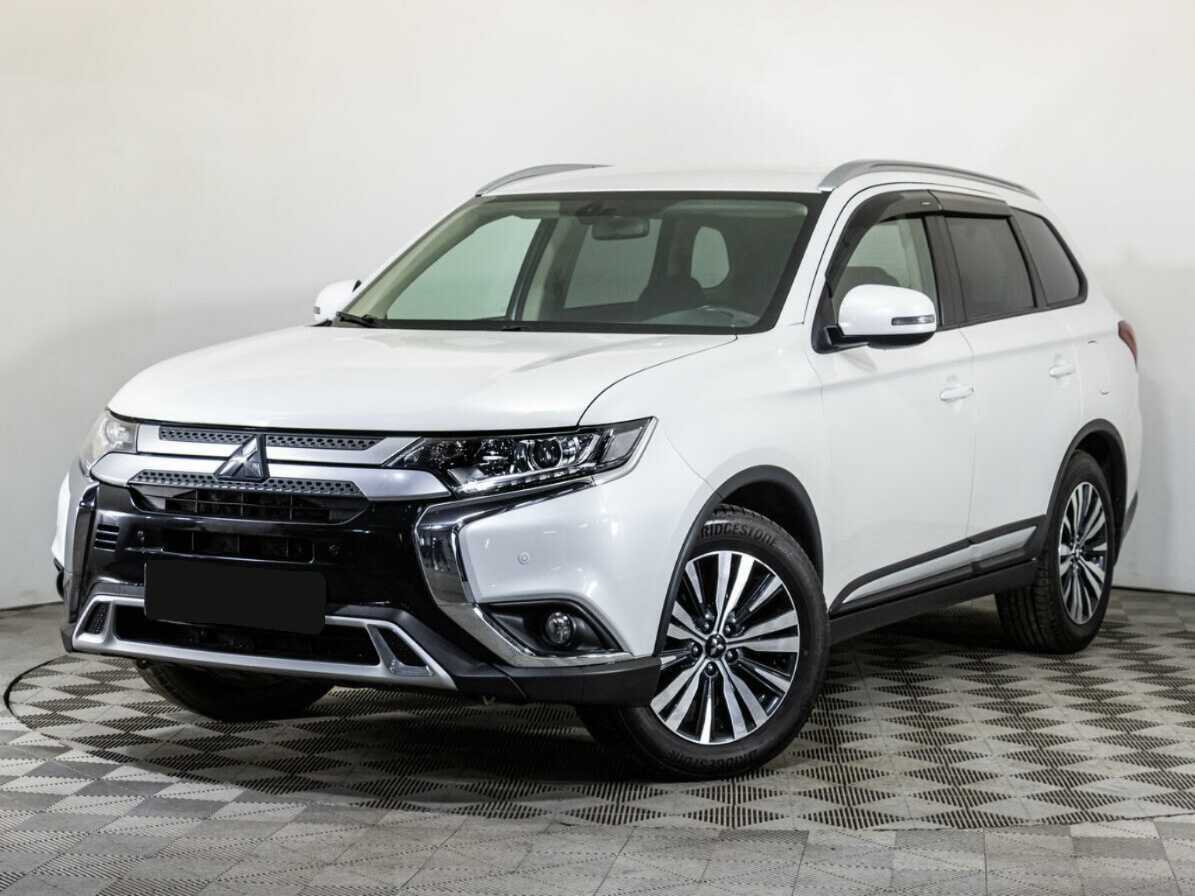 Mitsubishi Outlander с пробегом — 2020 год. Посмотреть фото