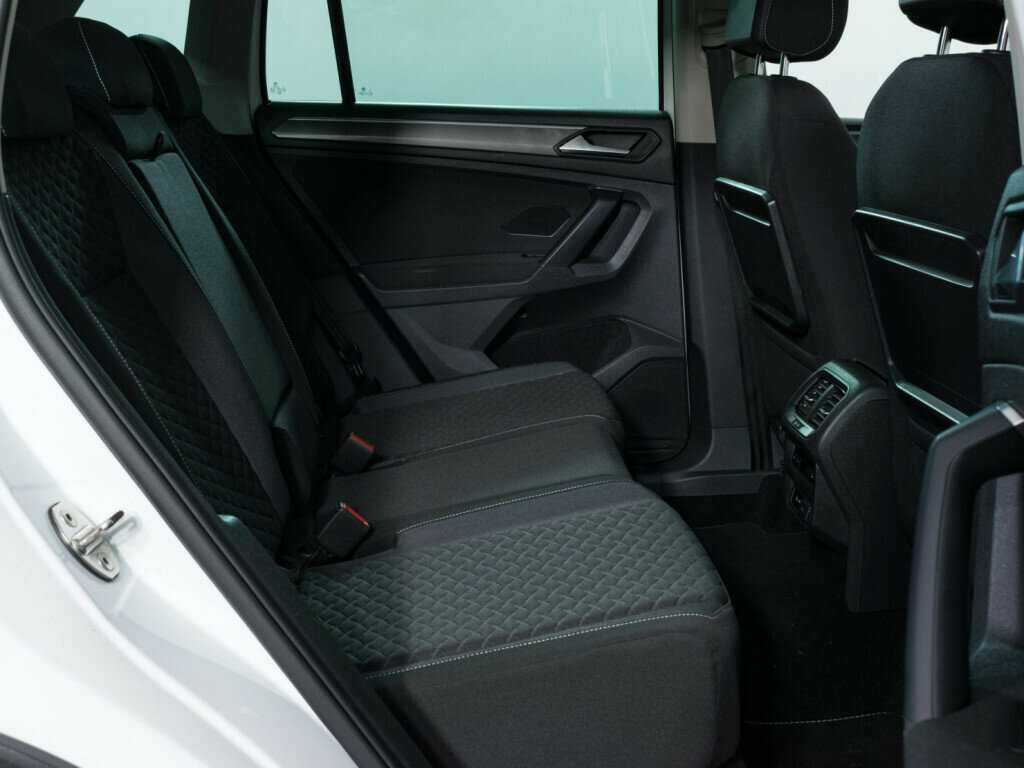 Volkswagen Tiguan с пробегом — 2018 год. Фото: #10