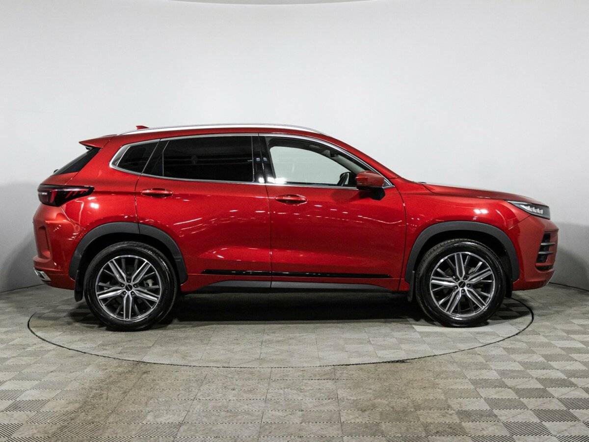 EXEED LX с пробегом — 2023 год. Фото: #3