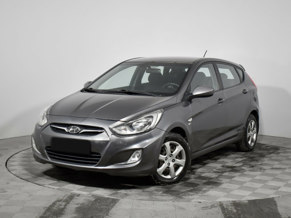 Hyundai Solaris с пробегом — 2012 год. Посмотреть фото