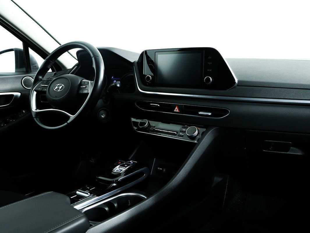 Hyundai Sonata с пробегом — 2020 год. Фото: #8