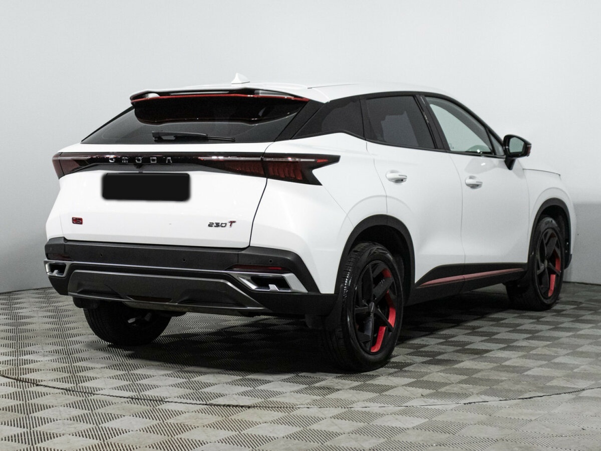 OMODA C5 с пробегом — 2022 год. Фото: #4