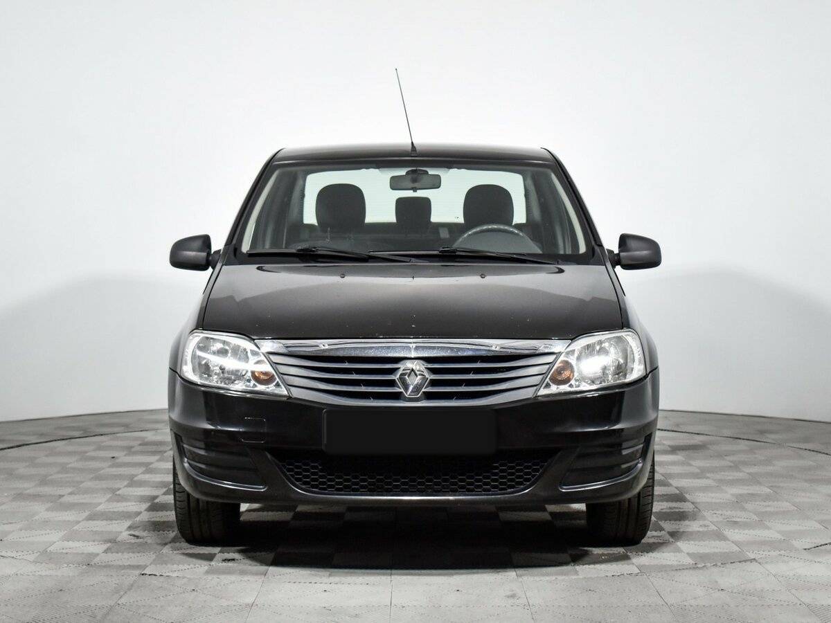 Renault Logan с пробегом — 2015 год. Фото: #1