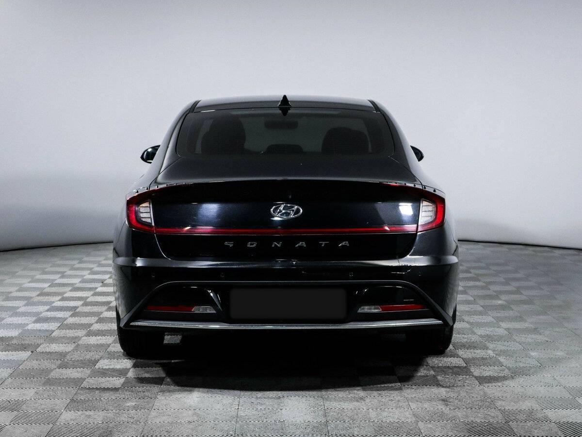 Hyundai Sonata с пробегом — 2020 год. Фото: #5