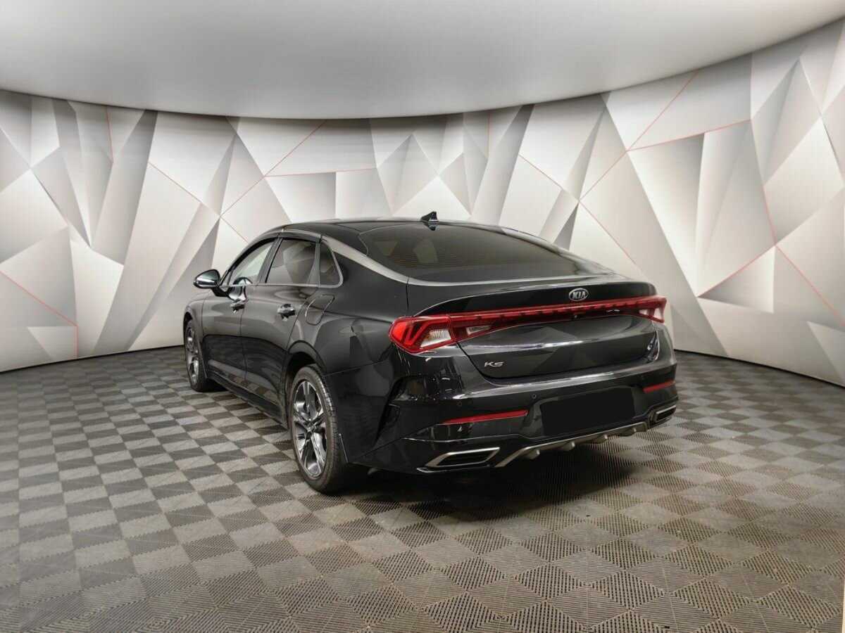 Kia K5 с пробегом — 2020 год. Фото: #3
