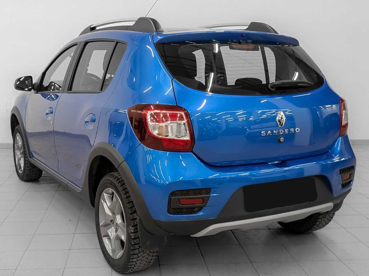 Renault Sandero с пробегом — 2021 год. Фото: #6