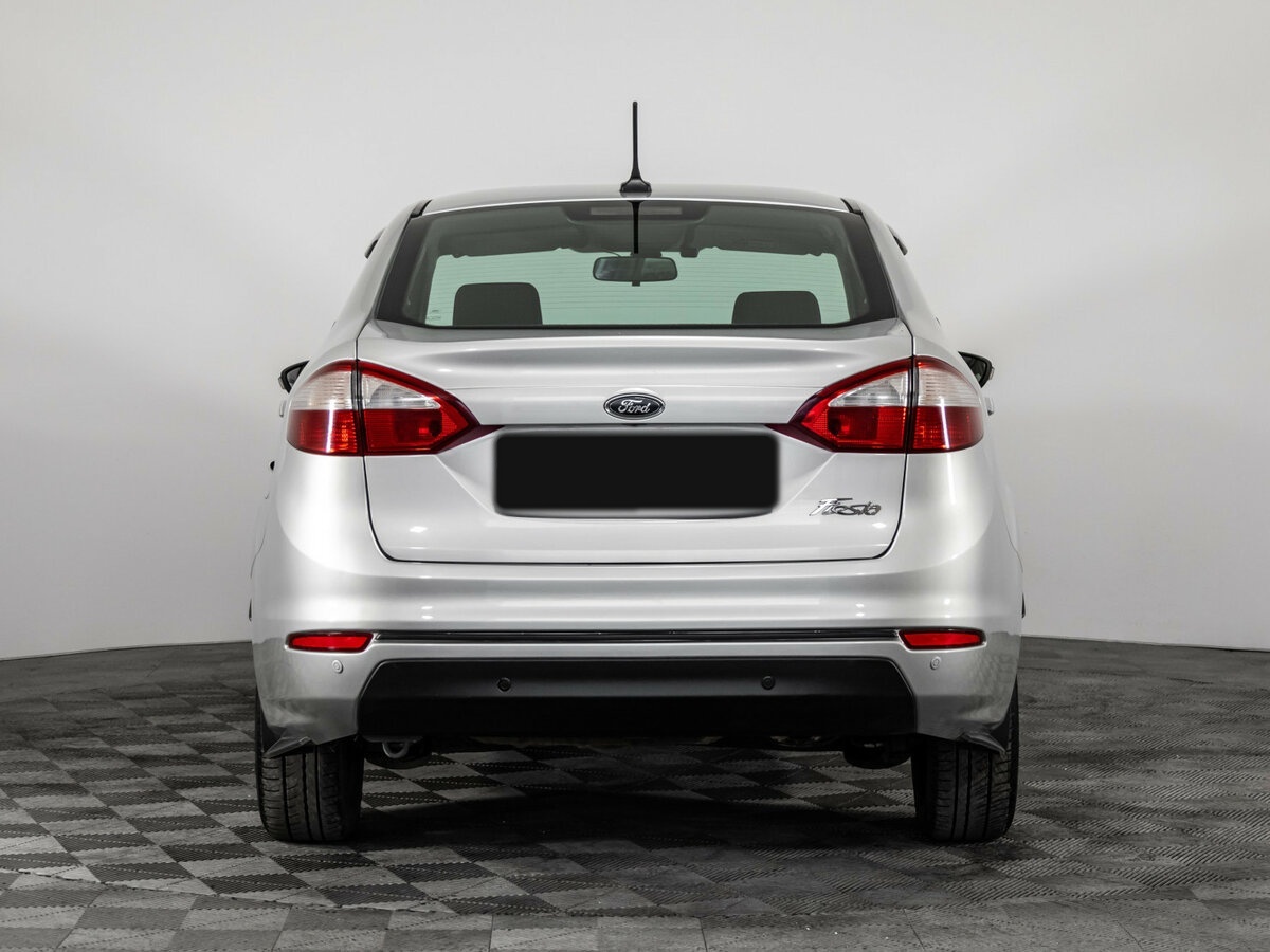 Ford Fiesta с пробегом — 2016 год. Фото: #4