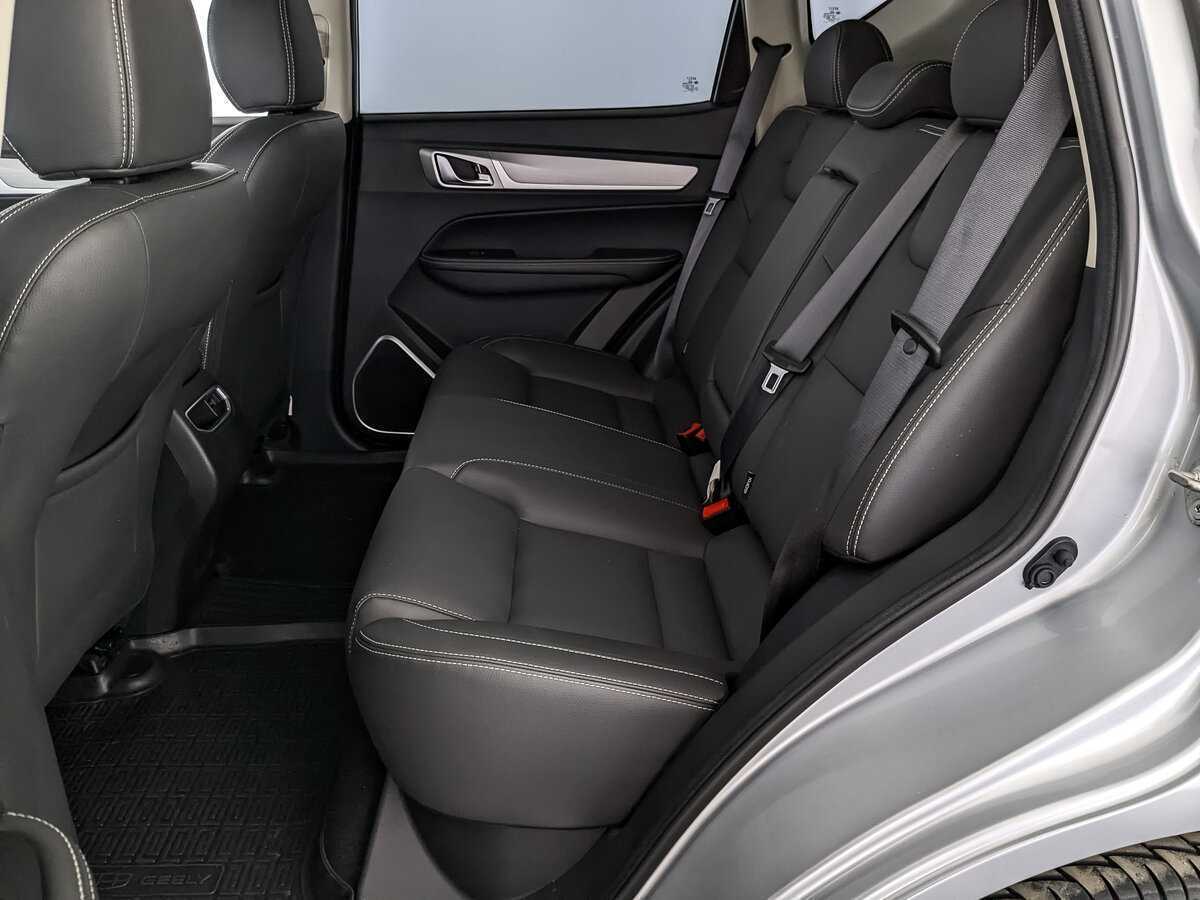 Geely Emgrand X7 с пробегом — 2020 год. Фото: #17