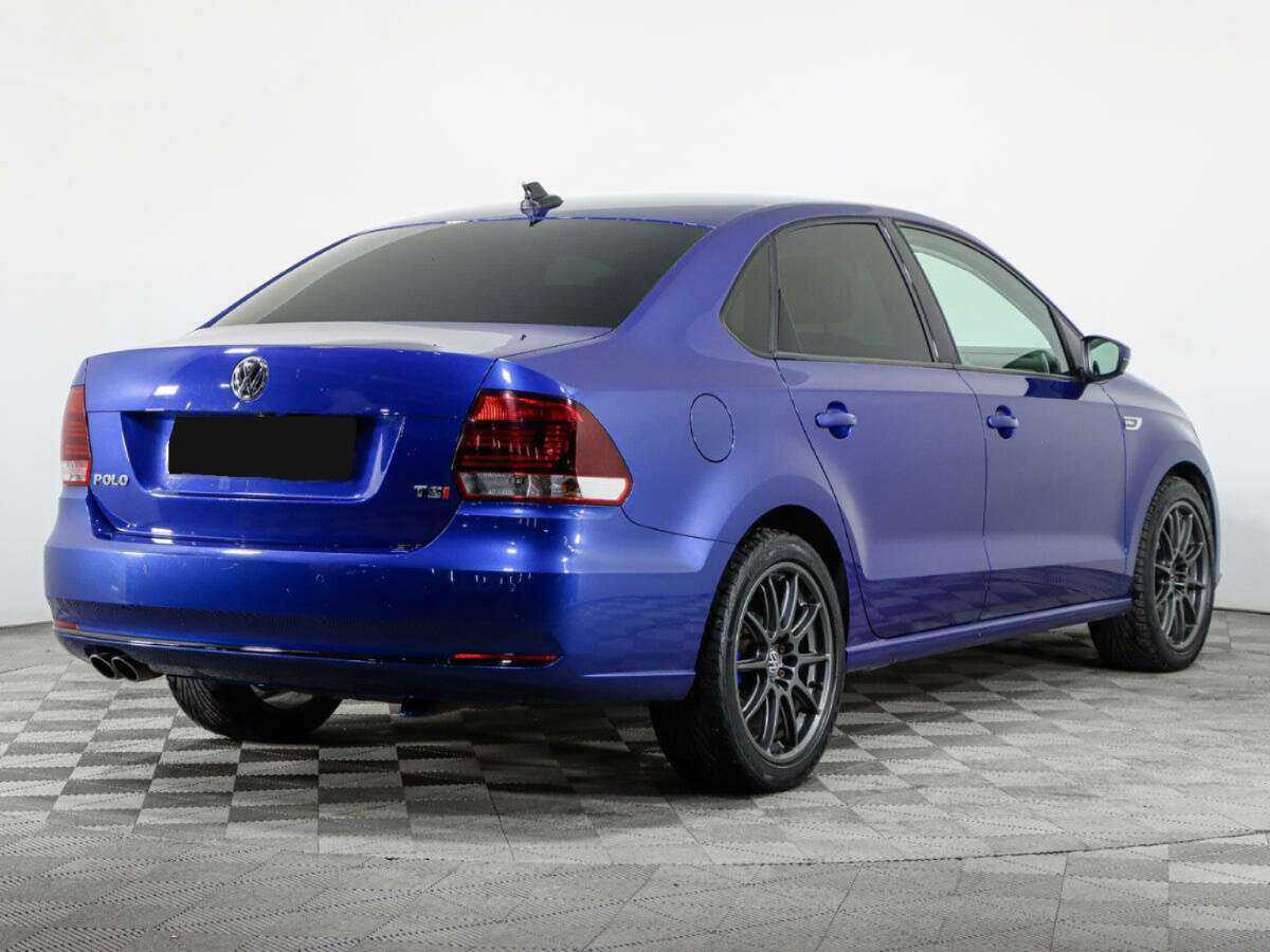 Volkswagen Polo с пробегом — 2018 год. Фото: #3