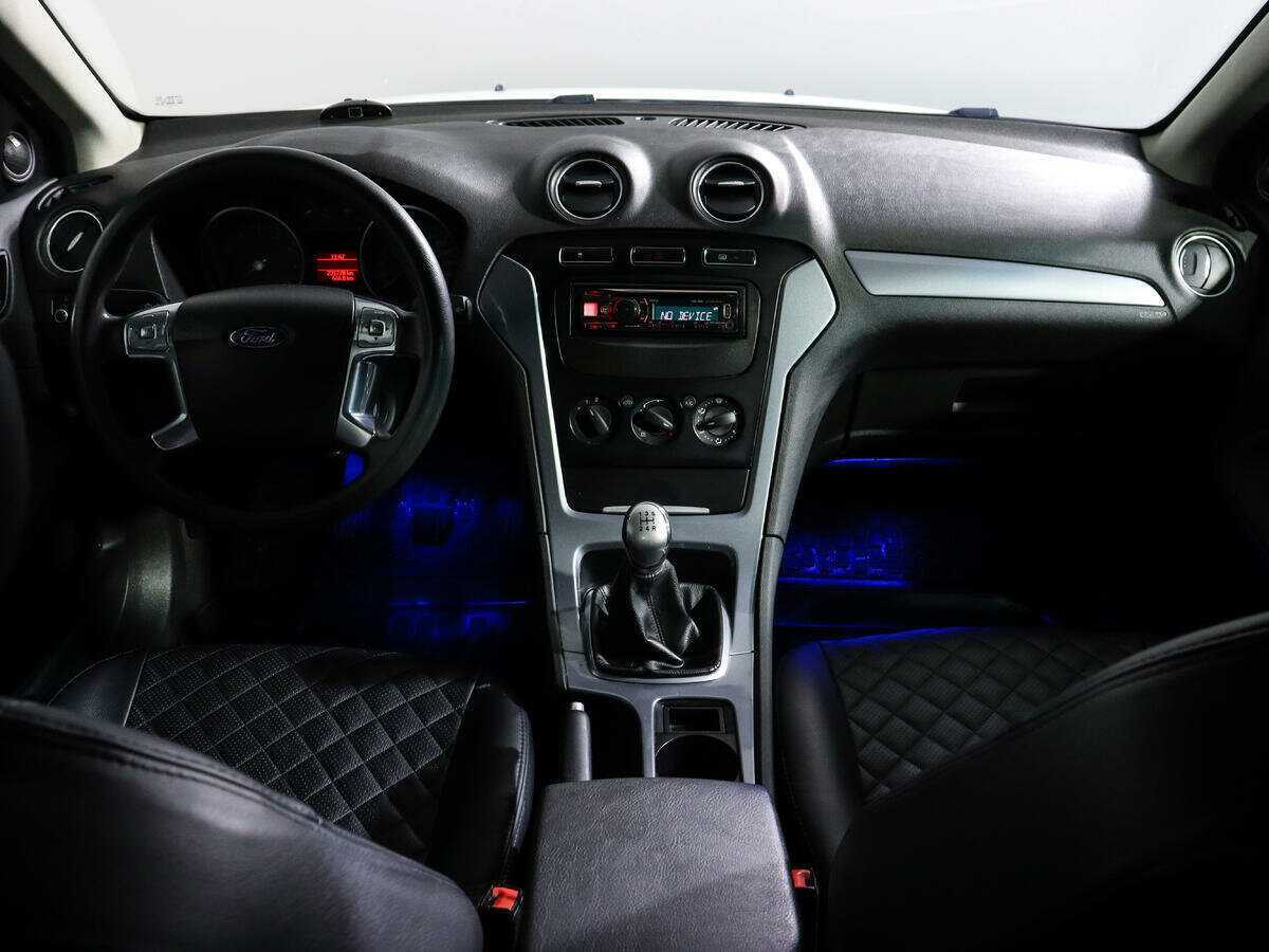 Ford Mondeo с пробегом — 2012 год. Фото: #9